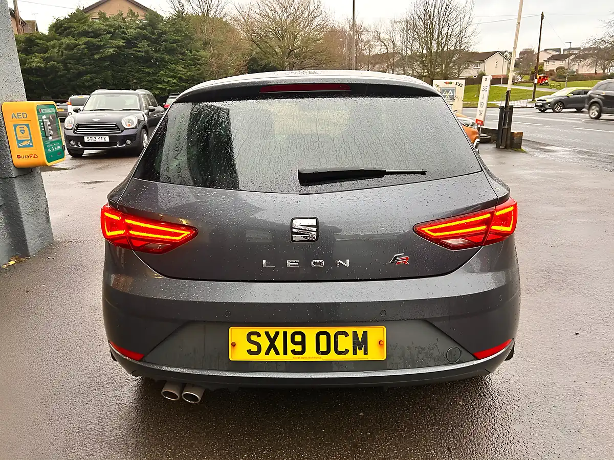 Used 2019 SEAT Leon Fr Grey - Interior and Exterior details 4