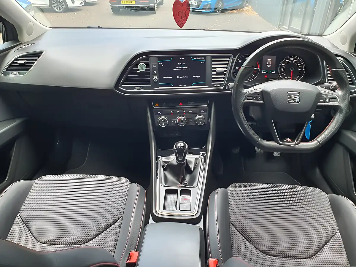 Used 2019 SEAT Leon Fr Grey - Interior and Exterior details 2