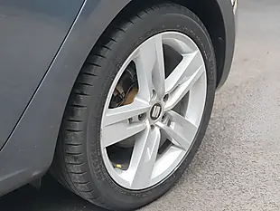 Used 2019 SEAT Leon Fr Grey - Interior and Exterior details 9