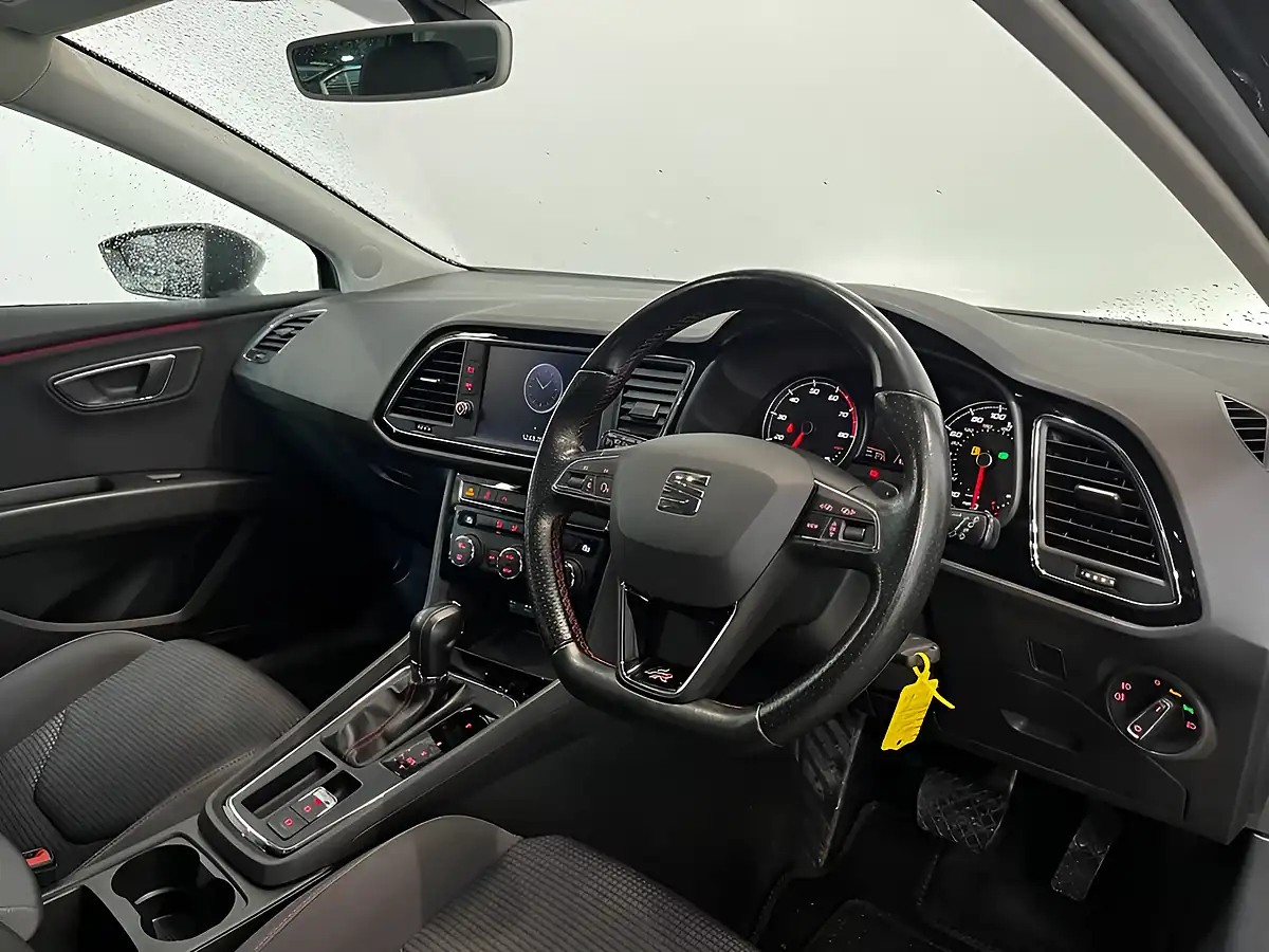 Used 2019 SEAT Leon Fr Grey - Interior and Exterior details 11