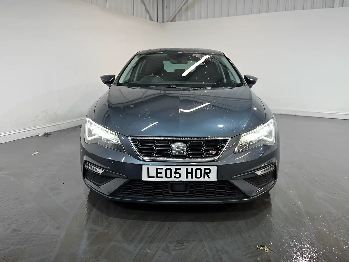 Used 2019 SEAT Leon Fr Grey - Interior and Exterior details 2