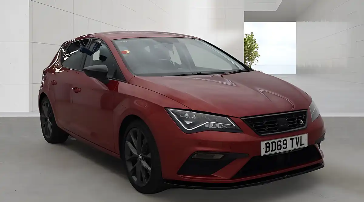 Used 2019 SEAT Leon Fr Red - Front View