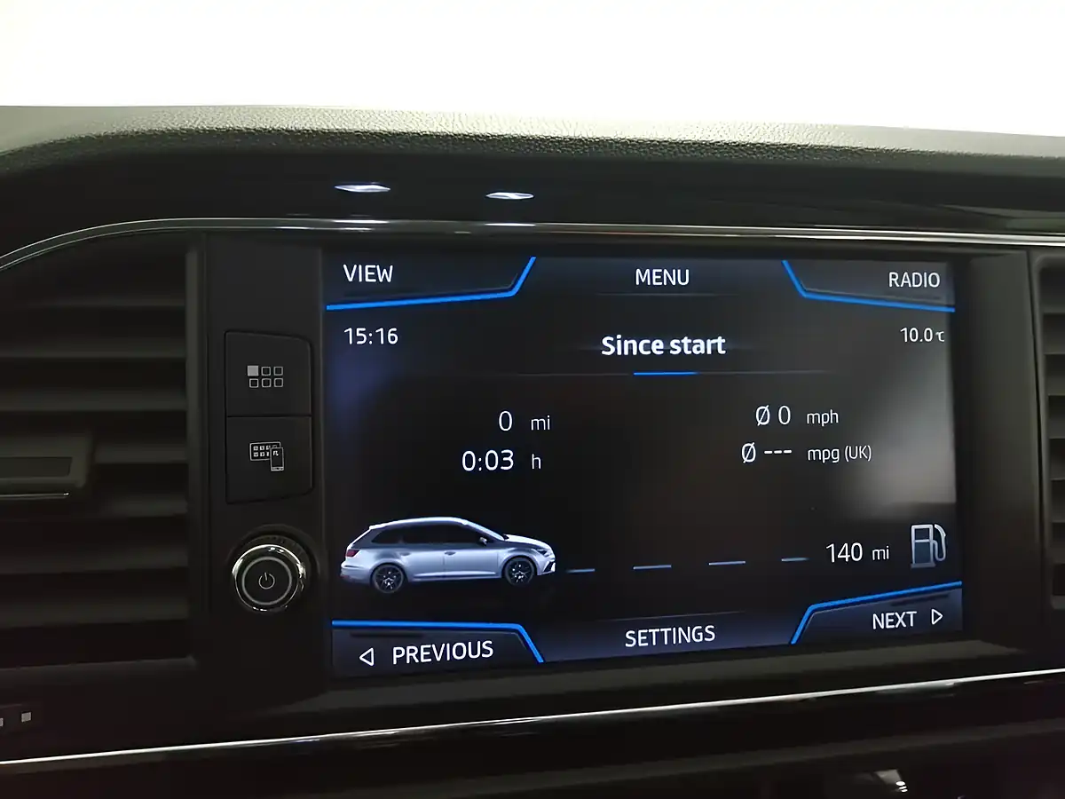 Used 2019 SEAT Leon Fr Sport Blue - Interior and Exterior details 11