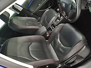 Used 2019 SEAT Leon Fr Sport Blue - Interior and Exterior details 17