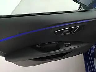 Used 2019 SEAT Leon Fr Sport Blue - Interior and Exterior details 18