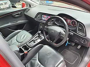 Used 2019 SEAT Leon Fr Sport Red - Interior and Exterior details 11