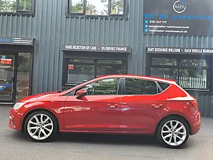Used 2019 SEAT Leon Fr Sport Red - Interior and Exterior details 4