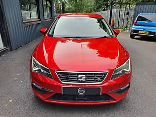 Used 2019 SEAT Leon Fr Sport Red - Interior and Exterior details 8