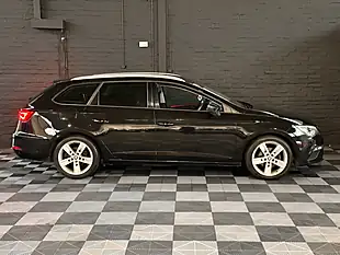 Used 2019 SEAT Leon Fr ST White - Interior and Exterior details 4