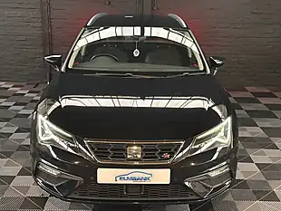Used 2019 SEAT Leon Fr ST White - Interior and Exterior details 8