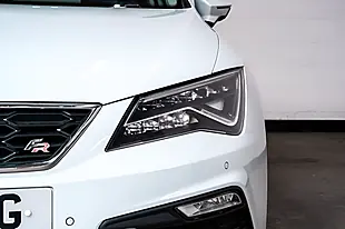 Used 2019 SEAT Leon Fr ST White - Interior and Exterior details 13