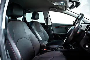 Used 2019 SEAT Leon Fr ST White - Interior and Exterior details 5