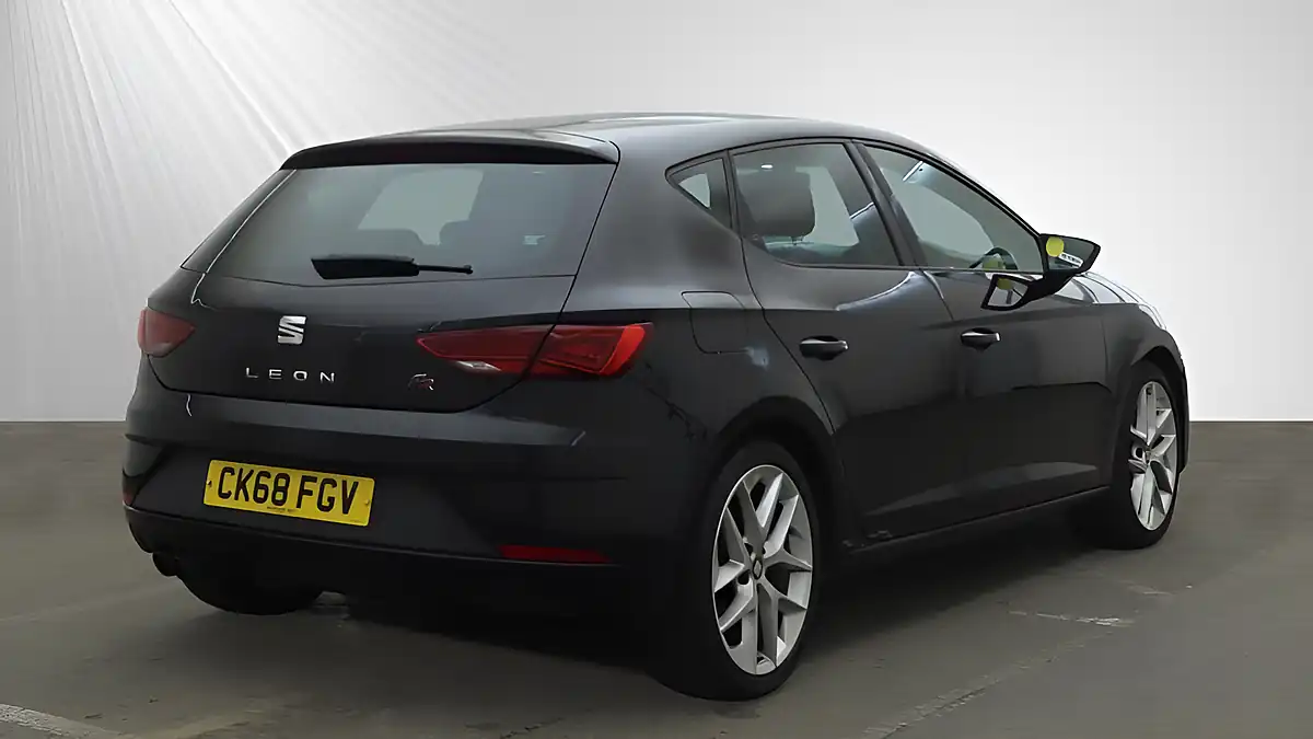 Used 2019 SEAT Leon Fr Technology Black - Interior and Exterior details 13