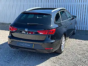 Used 2019 SEAT Leon Fr Technology ST Black - Interior and Exterior details 5