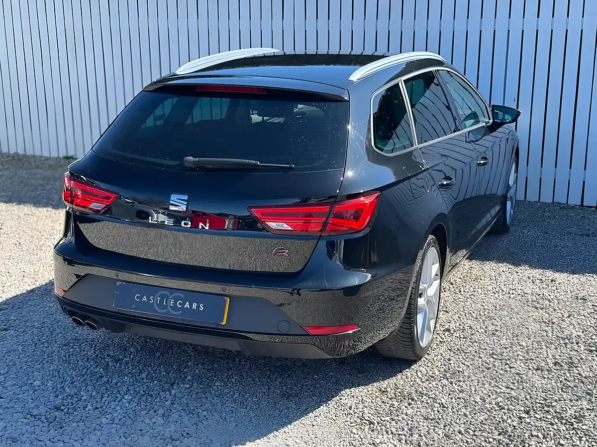 Used 2019 SEAT Leon Fr Technology ST Black - Interior and Exterior details 5
