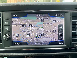 Used 2019 SEAT Leon Fr White - Interior and Exterior details 16