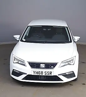 Used 2019 SEAT Leon Fr White - Interior and Exterior details 5
