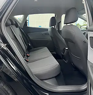 Used 2019 SEAT Leon Se Black - Interior and Exterior details 12