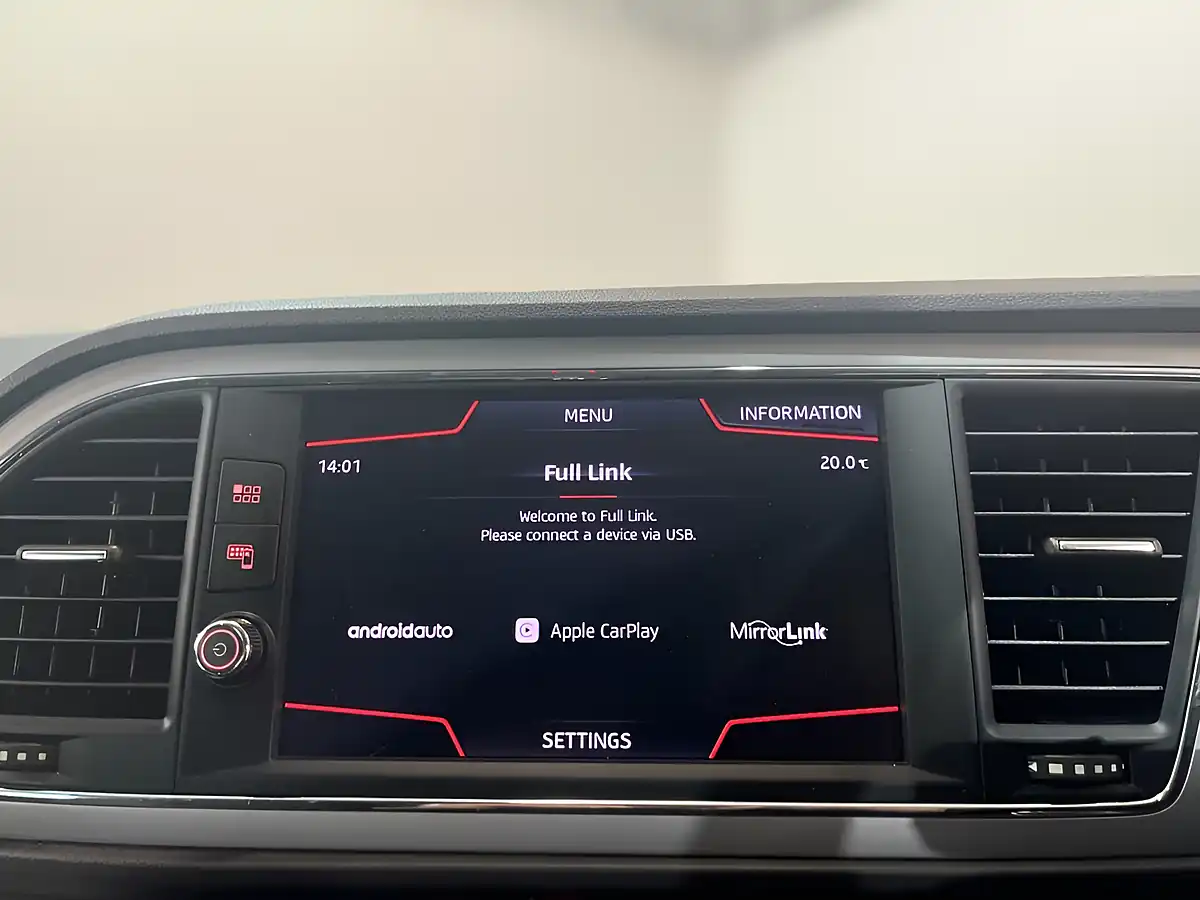 Used 2019 SEAT Leon Se Dynamic Black - Interior and Exterior details 17