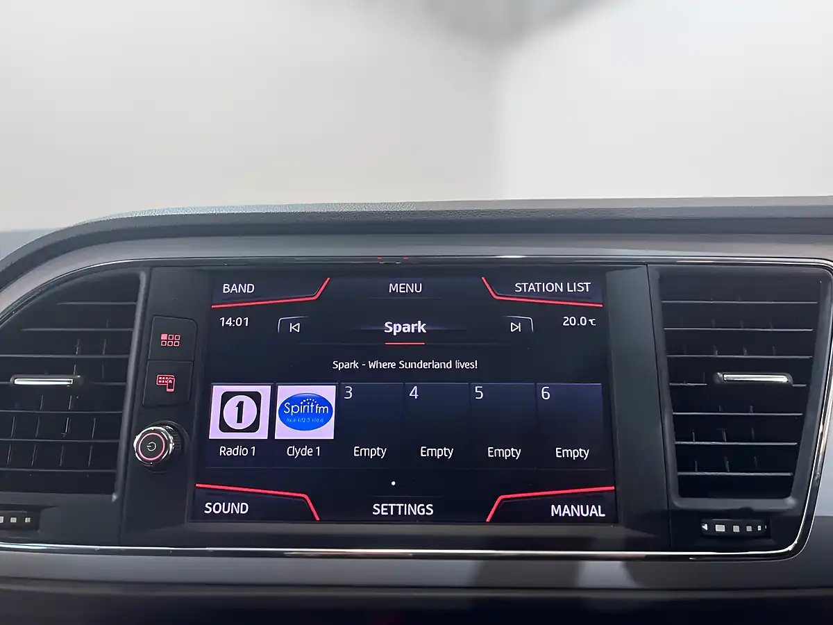 Used 2019 SEAT Leon Se Dynamic Black - Interior and Exterior details 18