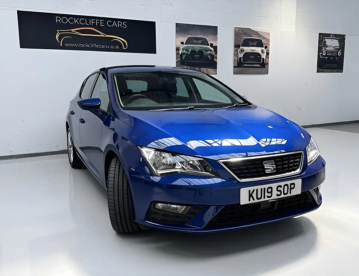 Used 2019 SEAT Leon Se Dynamic Blue - Interior and Exterior details 18