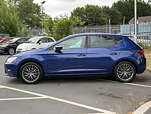 Used 2019 SEAT Leon Se Dynamic Blue - Interior and Exterior details 7