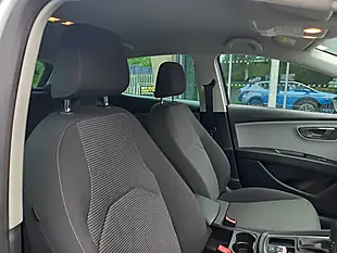 Used 2019 SEAT Leon Se Dynamic [ez] Silver - Interior and Exterior details 12