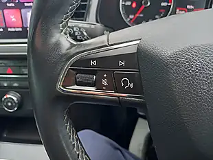 Used 2019 SEAT Leon Se Dynamic [ez] Silver - Interior and Exterior details 16