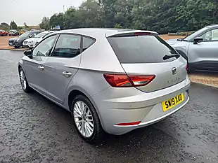 Used 2019 SEAT Leon Se Dynamic [ez] Silver - Interior and Exterior details 5