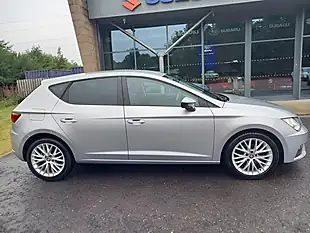 Used 2019 SEAT Leon Se Dynamic [ez] Silver - Interior and Exterior details 9
