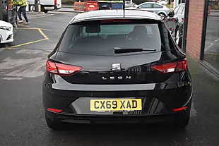 Used 2019 SEAT Leon Se Dynamic Midnight Black - Interior and Exterior details 6
