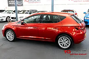 Used 2019 SEAT Leon Se Dynamic Red - Interior and Exterior details 14