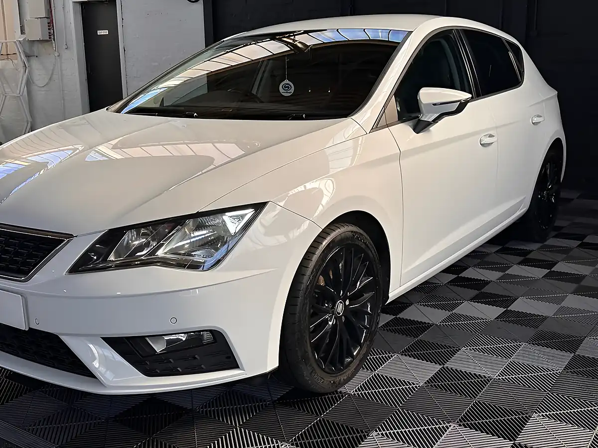 Used 2019 SEAT Leon Se Dynamic White - Interior and Exterior details 2