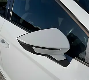 Used 2019 SEAT Leon Se Nevada White Met - Interior and Exterior details 6