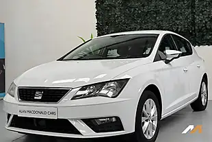 Used 2019 SEAT Leon Se White - Interior and Exterior details 4