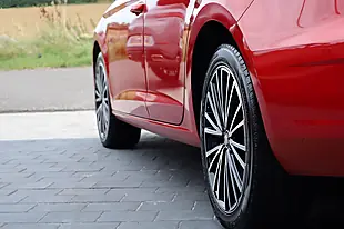 Used 2019 SEAT Leon Xcellence Lux ST Red - Interior and Exterior details 12