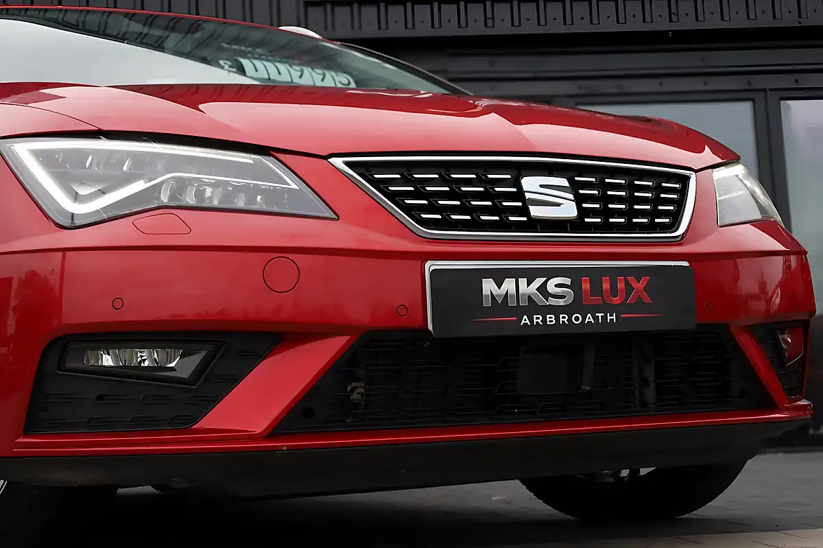 Used 2019 SEAT Leon Xcellence Lux ST Red - Interior and Exterior details 8