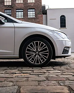 Used 2019 SEAT Leon Xcellence Lux White - Interior and Exterior details 10