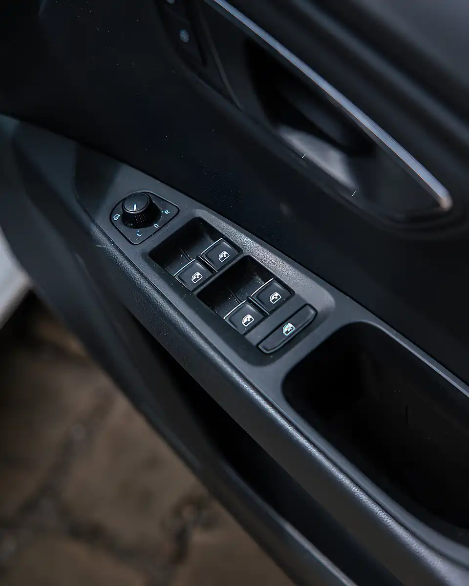 Used 2019 SEAT Leon Xcellence Lux White - Interior and Exterior details 16