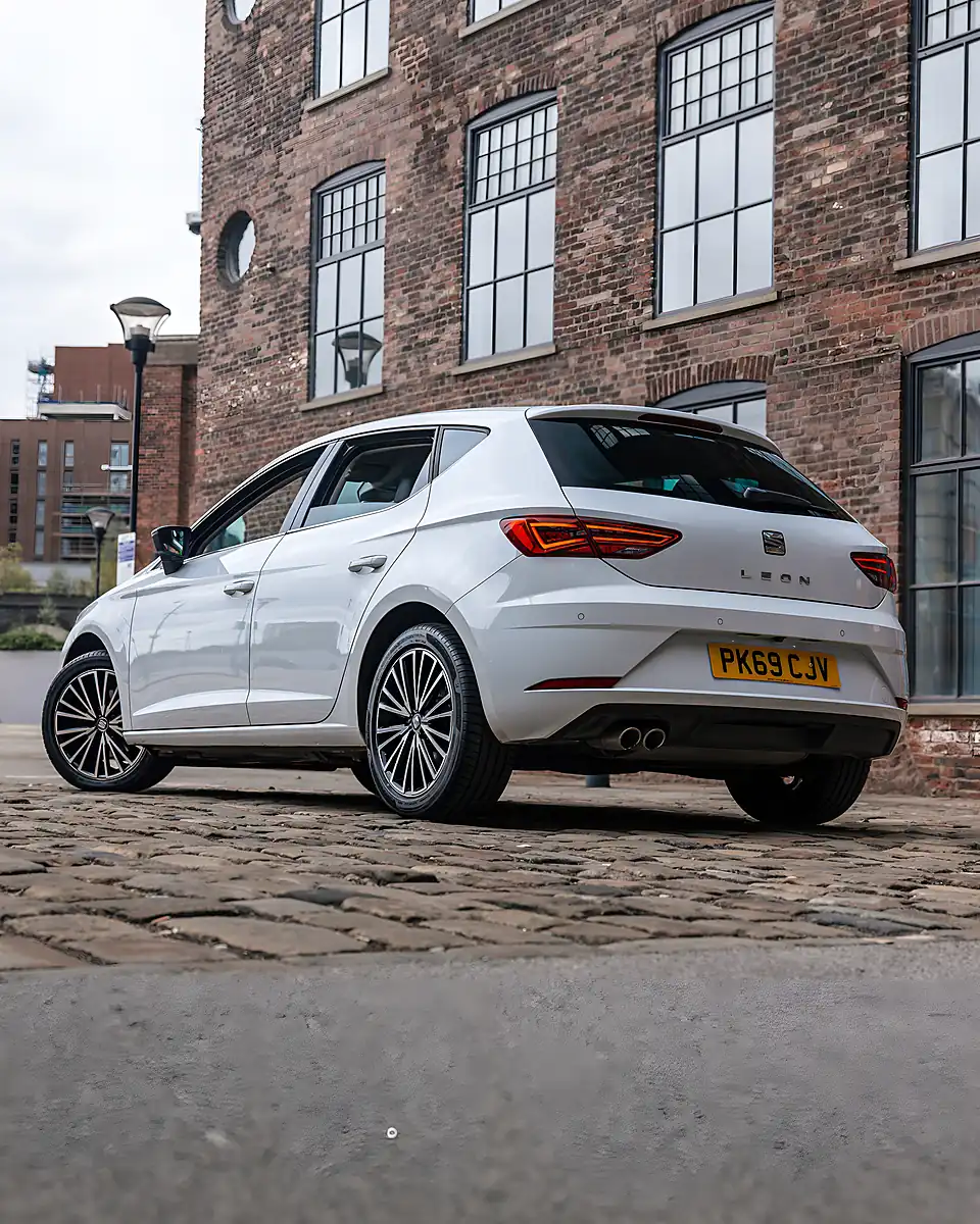Used 2019 SEAT Leon Xcellence Lux White - Interior and Exterior details 18