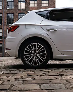 Used 2019 SEAT Leon Xcellence Lux White - Interior and Exterior details 20