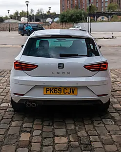 Used 2019 SEAT Leon Xcellence Lux White - Interior and Exterior details 6