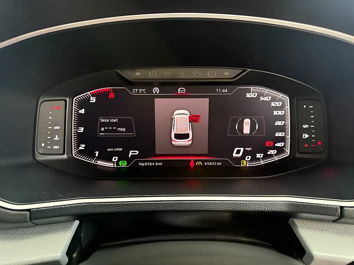 Used 2019 SEAT Tarraco Se Technology Black - Interior and Exterior details 16