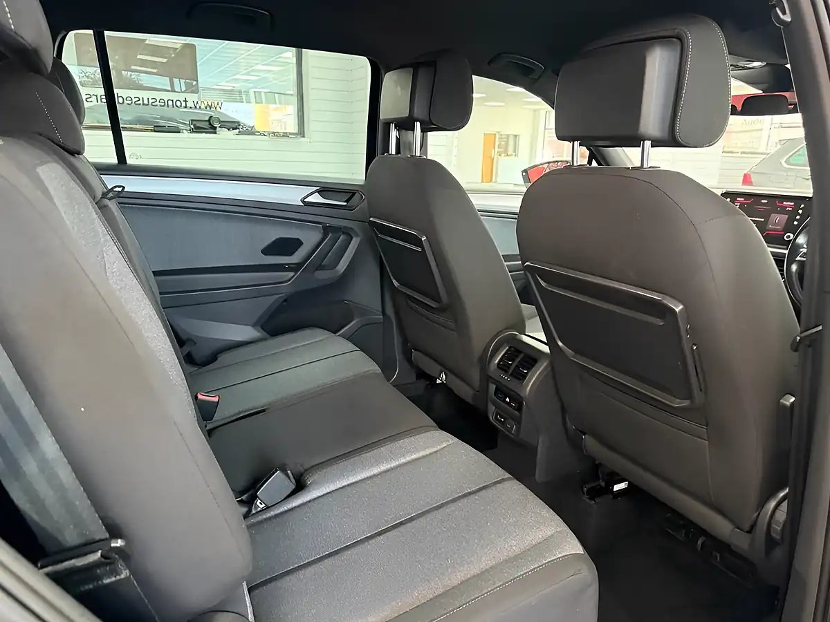 Used 2019 SEAT Tarraco Se Technology Black - Interior and Exterior details 4