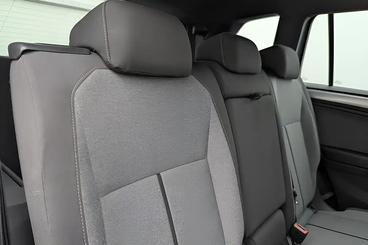 Used 2019 SEAT Tarraco Se Technology Grey - Interior and Exterior details 11