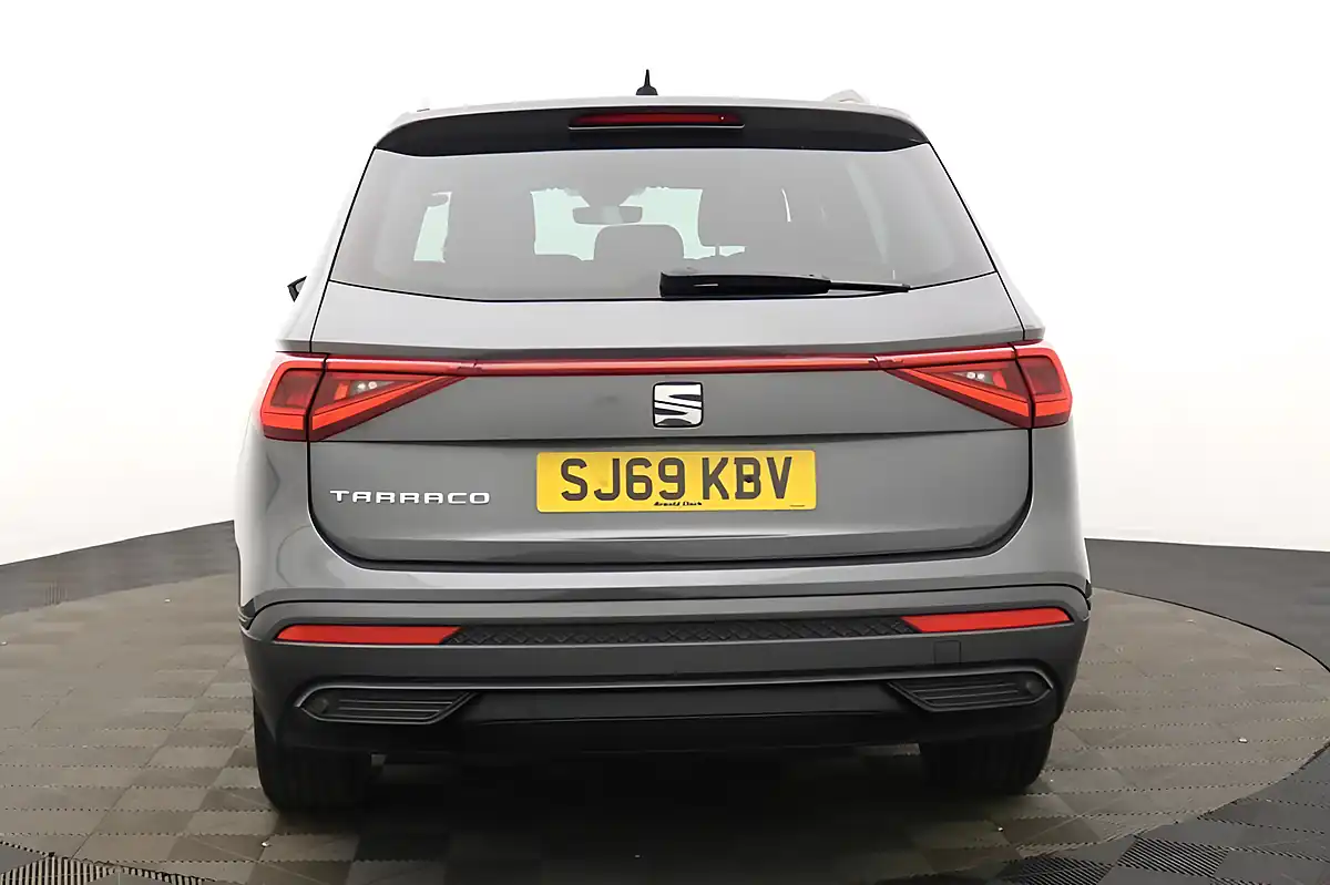 Used 2019 SEAT Tarraco Se Technology Grey - Interior and Exterior details 4