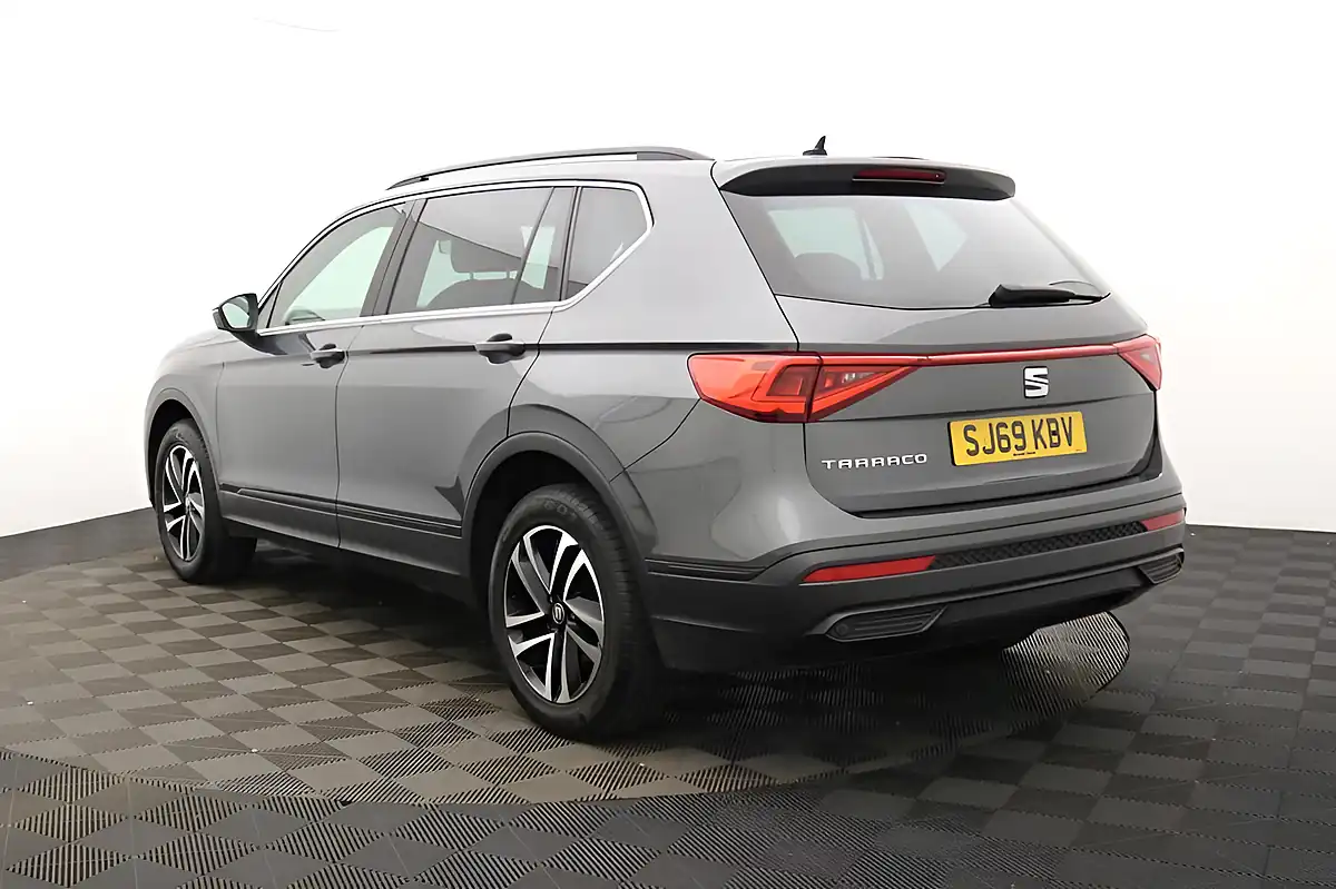 Used 2019 SEAT Tarraco Se Technology Grey - Interior and Exterior details 5