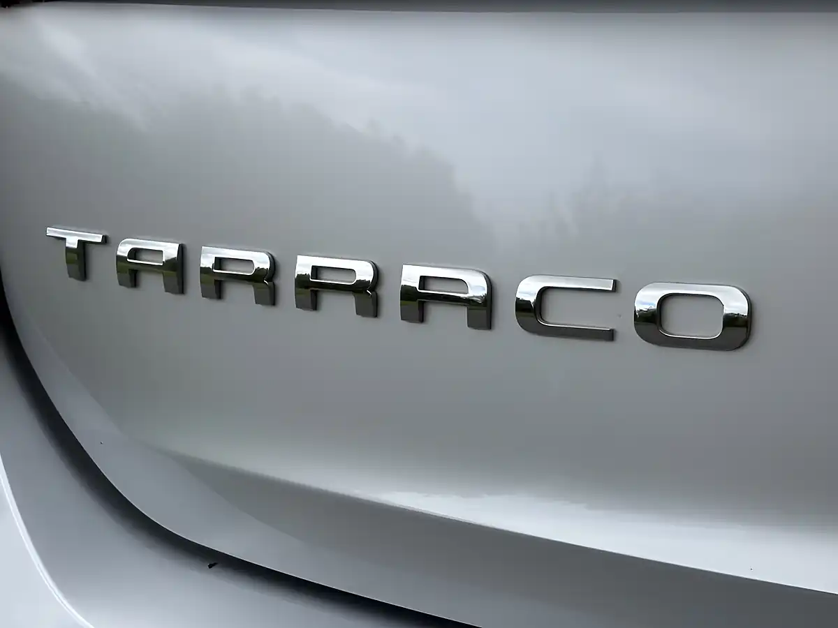 Used 2019 SEAT Tarraco Se Technology Silver - Interior and Exterior details 19