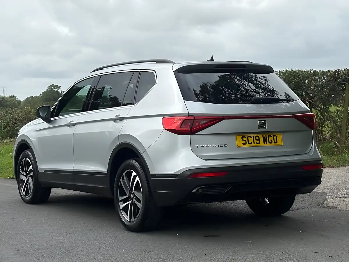 Used 2019 SEAT Tarraco Se Technology Silver - Interior and Exterior details 5