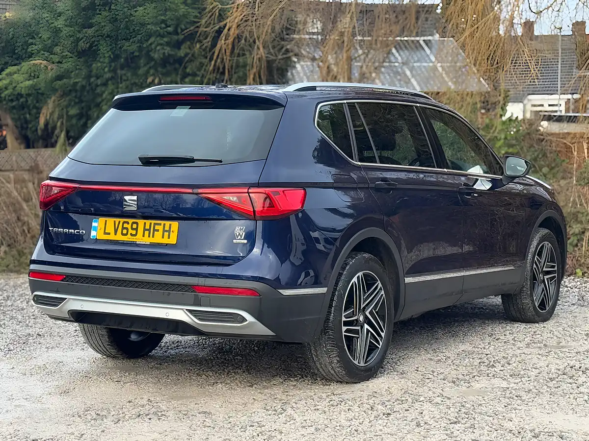 Used 2019 SEAT Tarraco Xcellence Blue - Interior and Exterior details 9